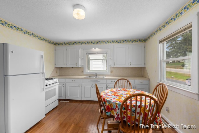 6894 Kuttshill Dr NE, Rockford, MI 49341 - photo 8
