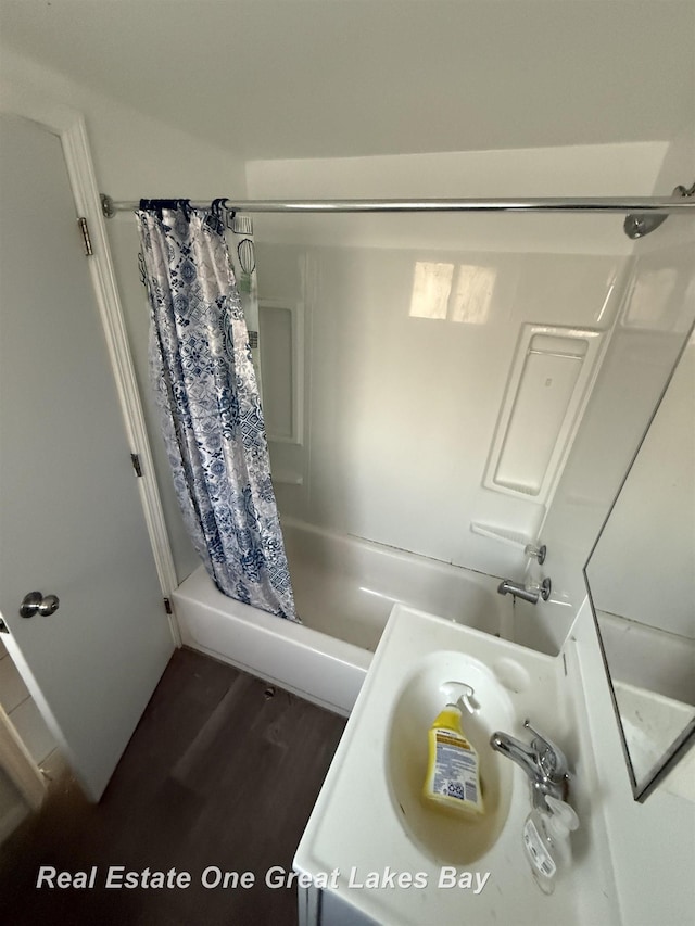 1205 N Miller Rd, Saginaw, MI 48609 - photo 5