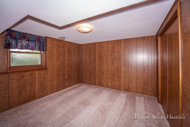 1886 New Castle Dr, Jenison, MI 49428 - photo 32