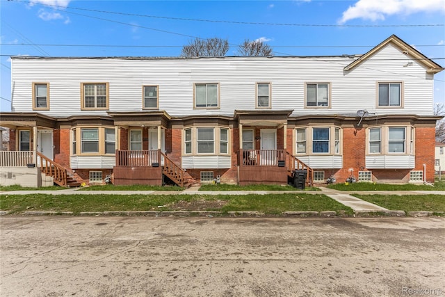 5907 Iroquois St, Detroit, MI 48213 - photo 1