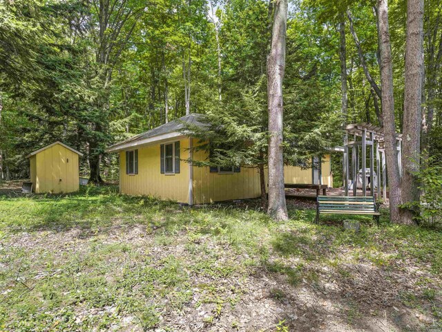 3530 Warren Rd, Beulah, MI 49617 - photo 10