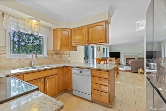 2120 Chestnut Cres, Saline, MI 48176 - photo 9