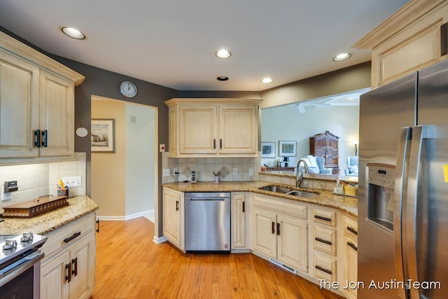 875 Cascade Hills E Drive Se, Grand Rapids, MI 49546 - photo 18