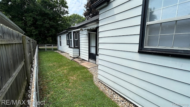 1119 W Decamp St, Flint, MI 48507 - photo 4