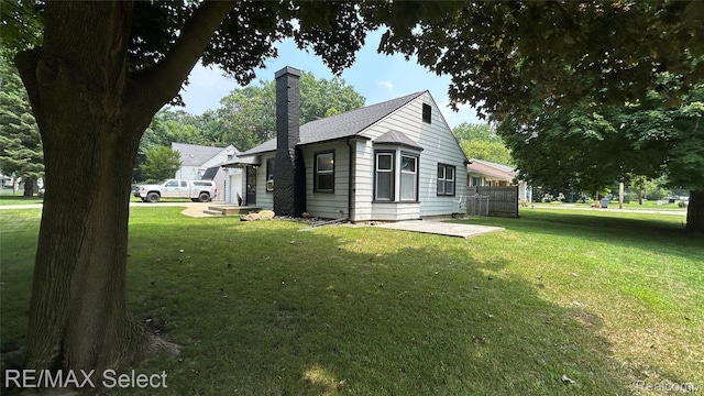 1119 W Decamp St, Flint, MI 48507 - photo 2