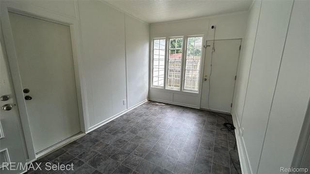 1119 W Decamp St, Flint, MI 48507 - photo 9