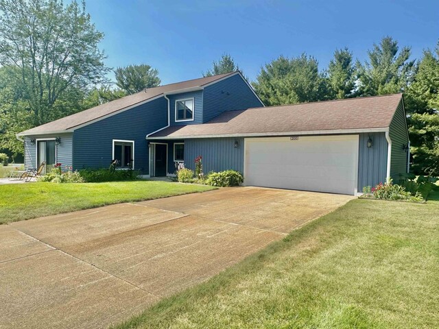 200 N Shore Dr E, Cadillac, MI 49601 - photo 1