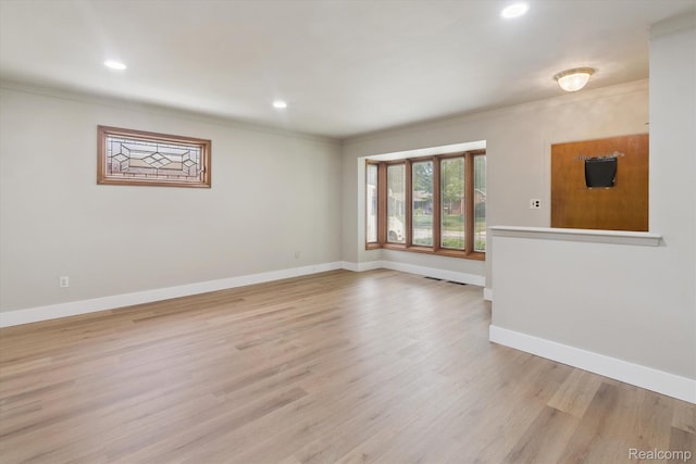 28709 Newport Dr, Warren, MI 48088 - photo 4