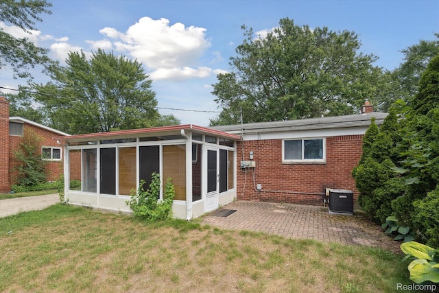 28709 Newport Dr, Warren, MI 48088 - photo 18