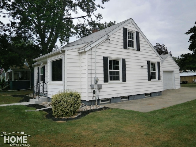 802 W Stewart St, Owosso, MI 48867 - photo 2
