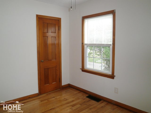 802 W Stewart St, Owosso, MI 48867 - photo 10