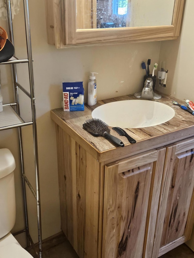 703 E Bond St, Hastings, MI 49058 - photo 6