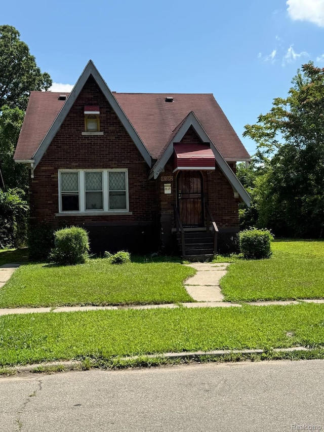 9392 Mendota St, Detroit, MI 48204 - photo 1
