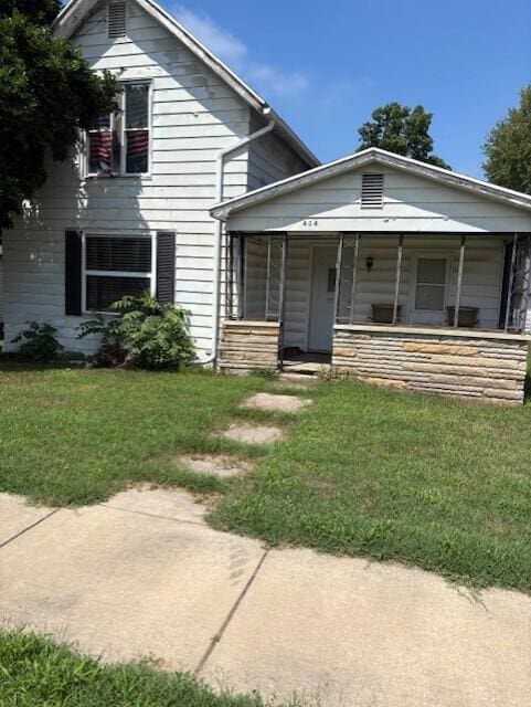 404 W Saint Joseph St, Watervliet, MI 49098 - photo 1