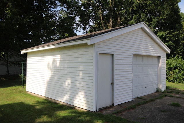 307 E State St, Vicksburg, MI 49097 - photo 3