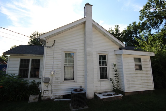 307 E State St, Vicksburg, MI 49097 - photo 25