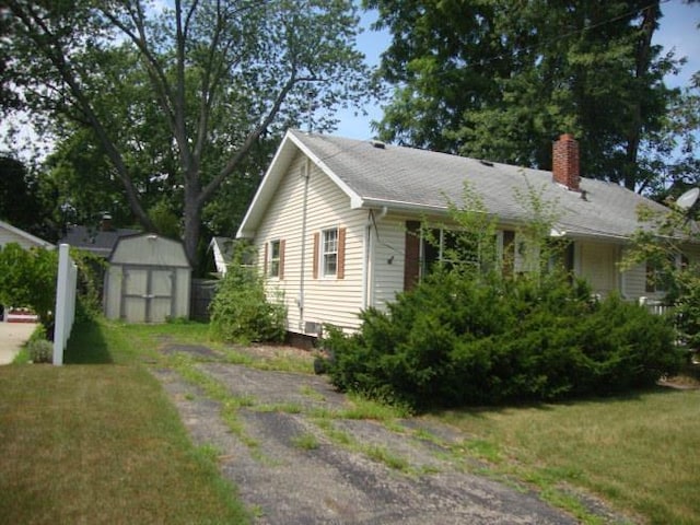917 N Hickory St, Owosso, MI 48867 - photo 2