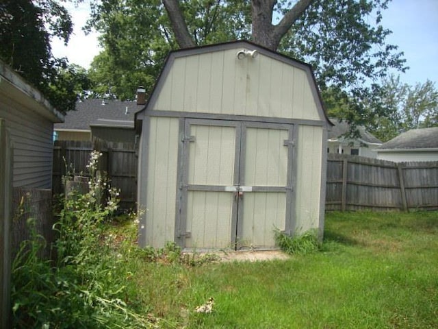 917 N Hickory St, Owosso, MI 48867 - photo 6