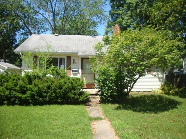 917 N Hickory St, Owosso, MI 48867 - photo 1
