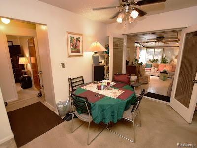 3106 Clement St, Flint, MI 48504 - photo 4
