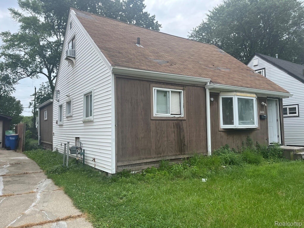 24416 Bolam Ave, Warren, MI 48089 - photo 2