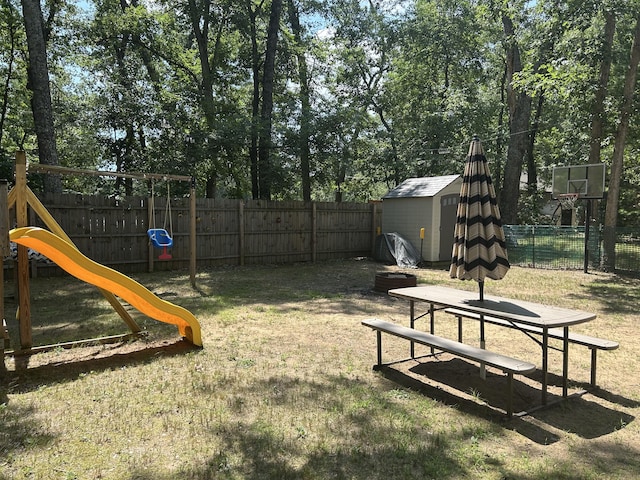 8027 W Hemlock Ave, Baldwin, MI 49304 - photo 21