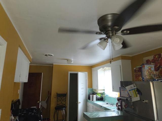 8236 Trinity St, Detroit, MI 48228 - photo 15
