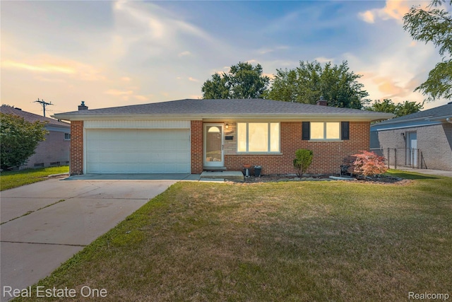 3528 Hillcrest Dr, Warren, MI 48092 - photo 1