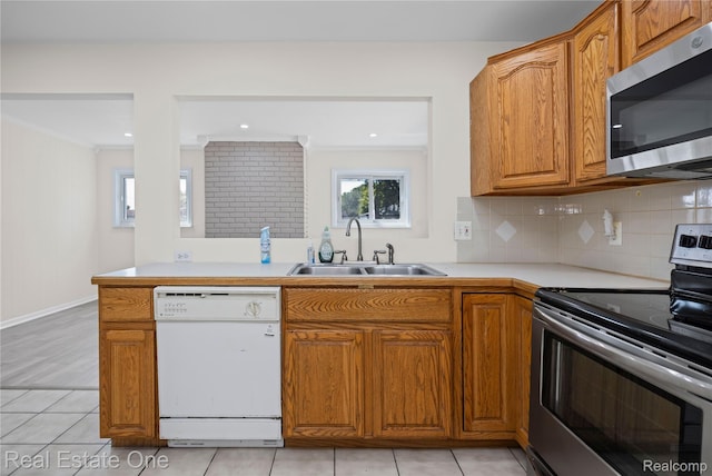 3528 Hillcrest Dr, Warren, MI 48092 - photo 8