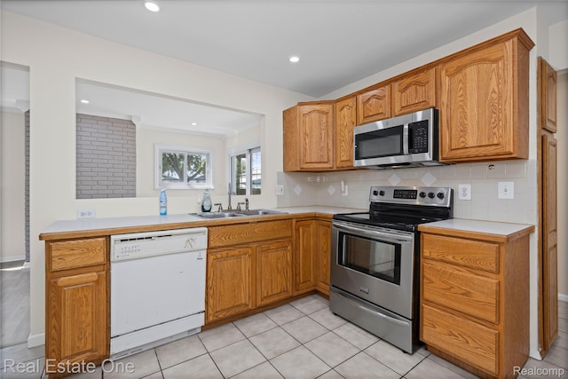 3528 Hillcrest Dr, Warren, MI 48092 - photo 7