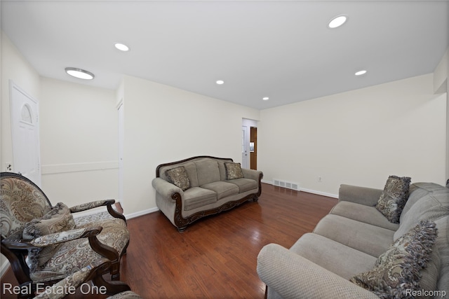 3528 Hillcrest Dr, Warren, MI 48092 - photo 5