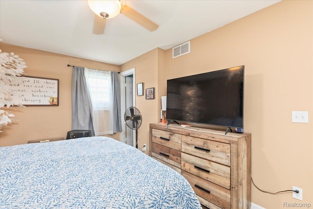 607 W Henry St, Charlotte, MI 48813 - photo 26