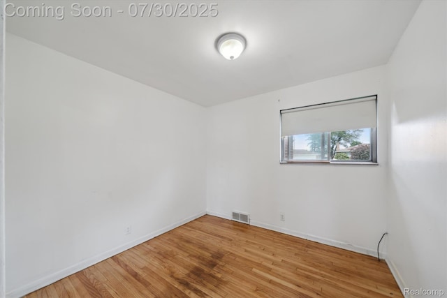 8586 Helen, Center Line, MI 48015 - photo 7