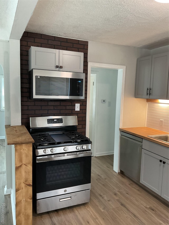 18911 Prevost St, Detroit, MI 48235 - photo 16