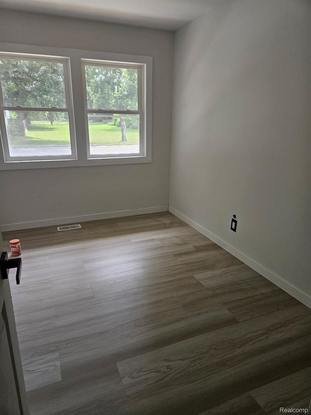 1904 Carvel Ct, Lansing, MI 48910 - photo 13