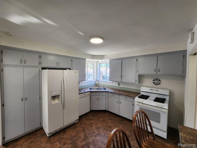 32471 Saint Annes Dr, Warren, MI 48092 - photo 17