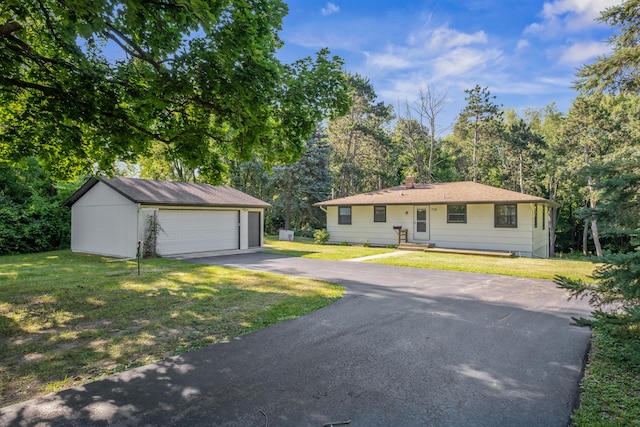 728 Buth Dr NE, Comstock Park, MI 49321 - photo 2