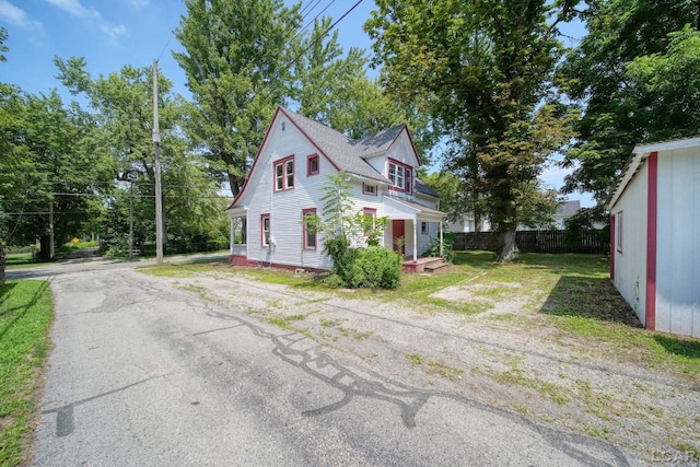 224 Berry St, Adrian, MI 49221 - photo 35