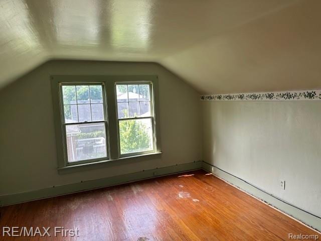 147 N Broadway St, Lake Orion, MI 48362 - photo 12