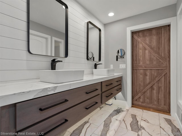2525 Bretby Dr, Troy, MI 48098 - photo 59