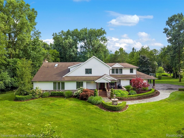 2525 Bretby Dr, Troy, MI 48098 - photo 1