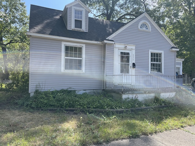 371 E Columbia Ave, Muskegon Heights, MI 49444 - photo 1