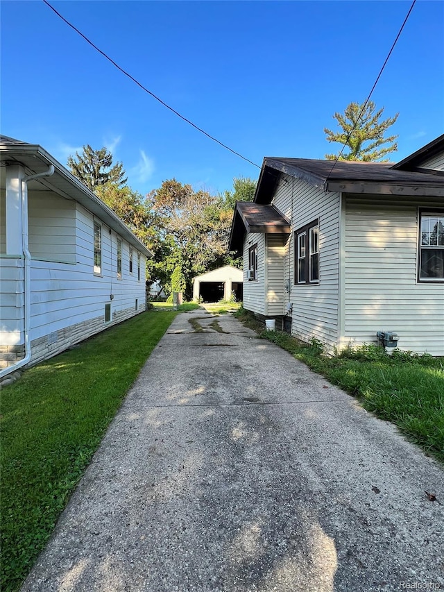 2243 Avon St, Saginaw, MI 48602 - photo 2