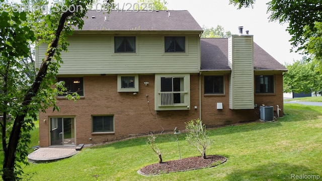 6926 Alden Dr, West Bloomfield, MI 48324 - photo 2