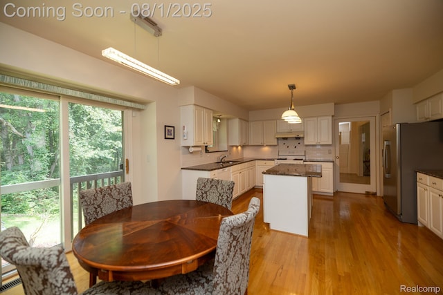 6926 Alden Dr, West Bloomfield, MI 48324 - photo 11