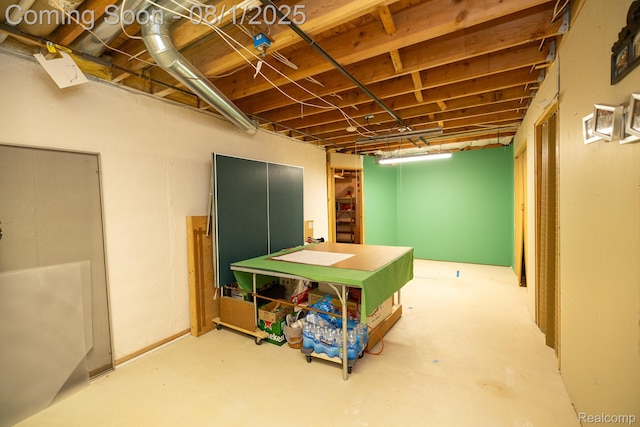6926 Alden Dr, West Bloomfield, MI 48324 - photo 46