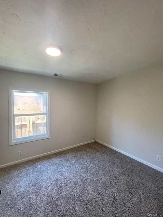 5685 Venice Rd, Newport, MI 48166 - photo 15