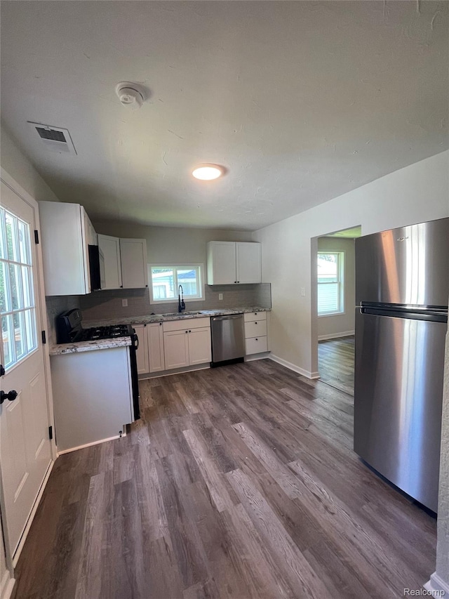 5685 Venice Rd, Newport, MI 48166 - photo 4