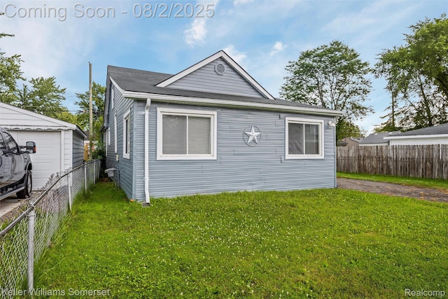 22937 Detour St, Saint Clair Shores, MI 48082 - photo 3