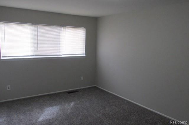 25555 Lahser Rd Unit A-15, Southfield, MI 48033 - photo 7